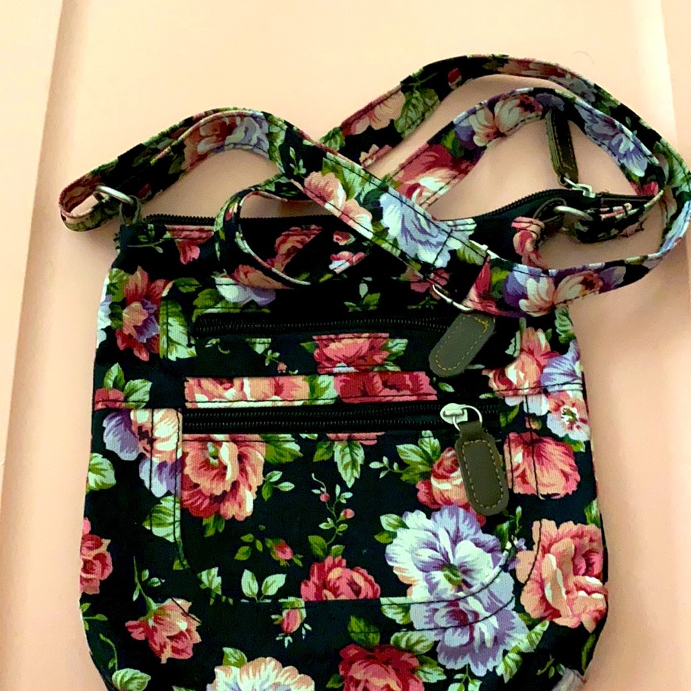 Floral bag crossbody